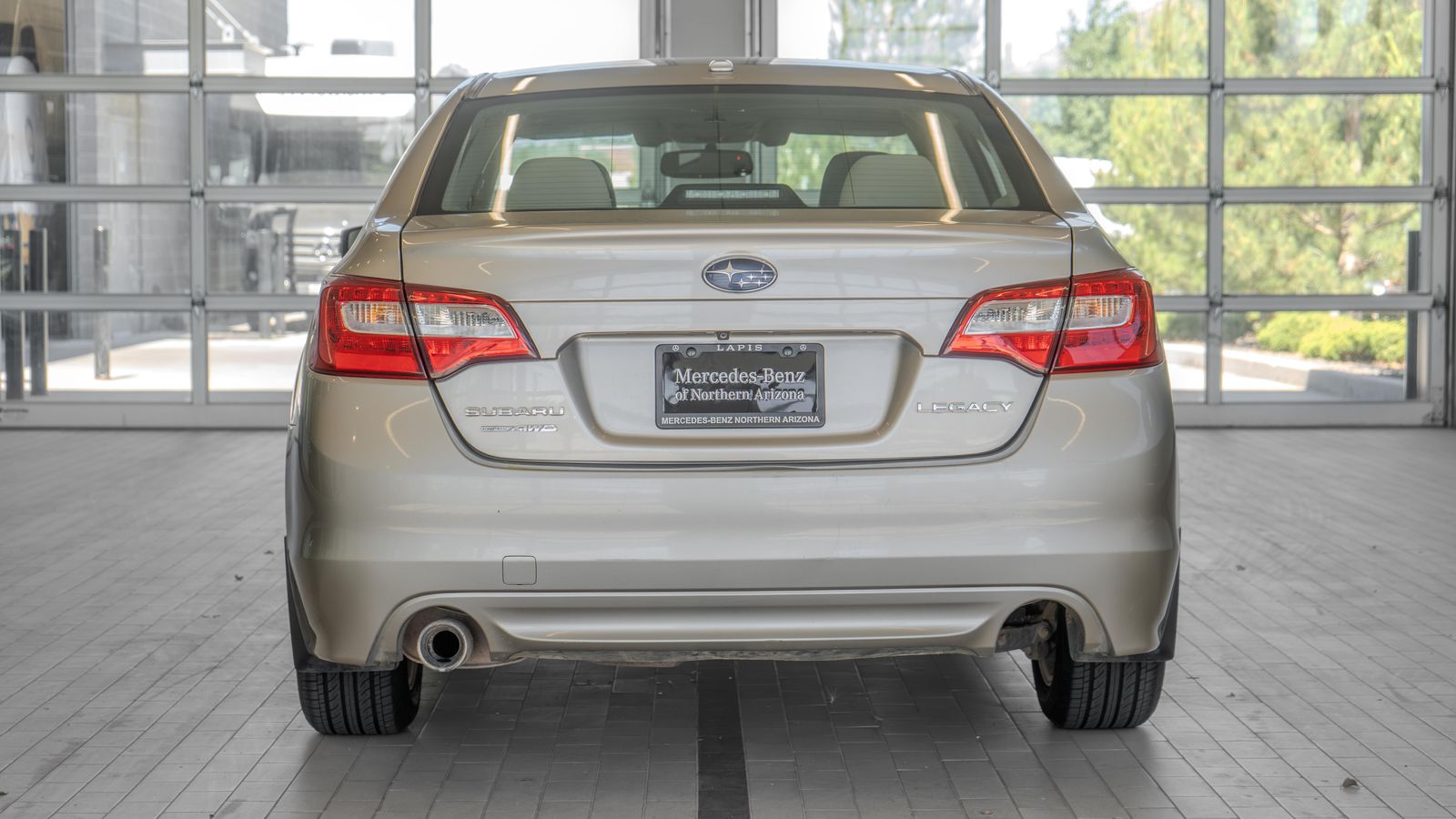 2015 Subaru Legacy 2.5i — full photo 14 of 34