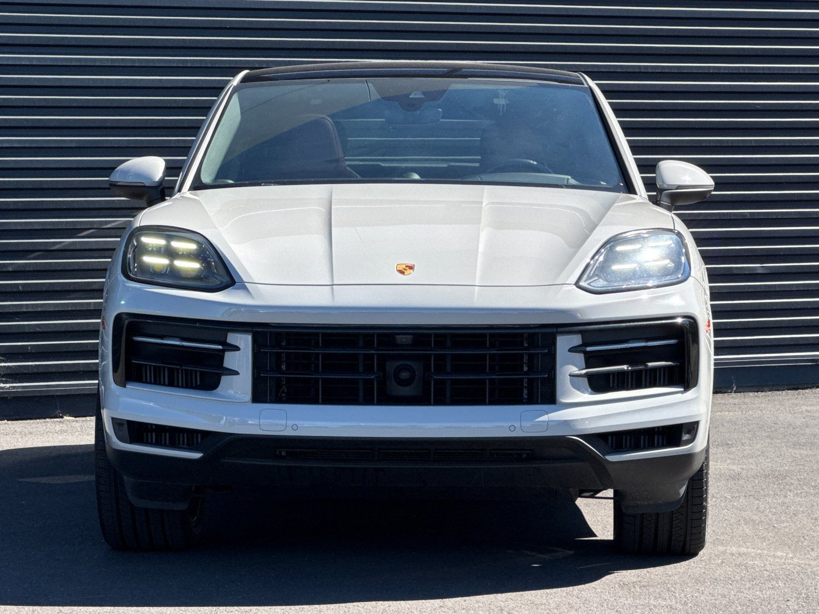 2024 Porsche Cayenne Coupe S — foto completa 12 de 30