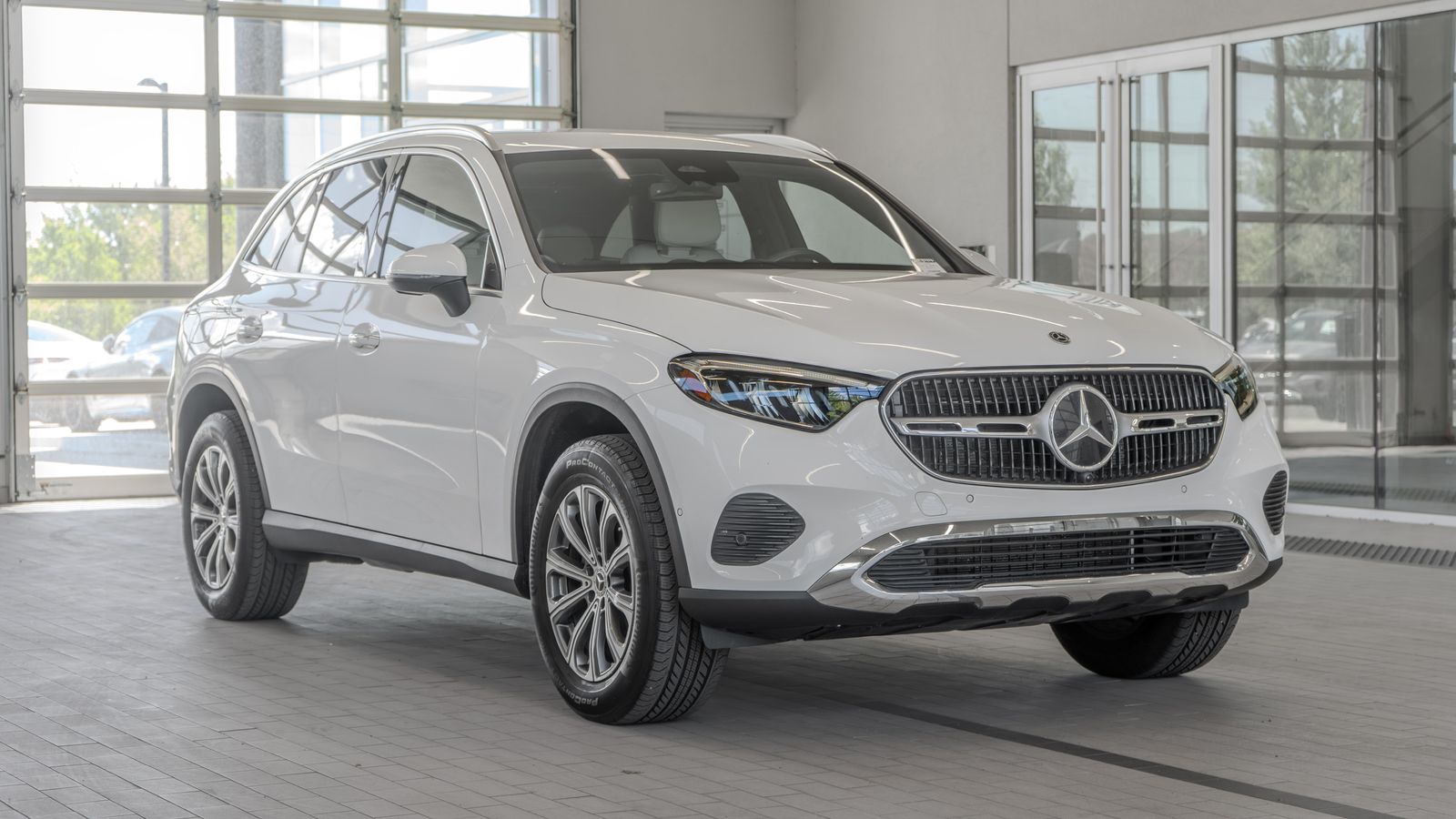 2024 Mercedes-Benz GLC GLC 300 — foto completa 21 de 33