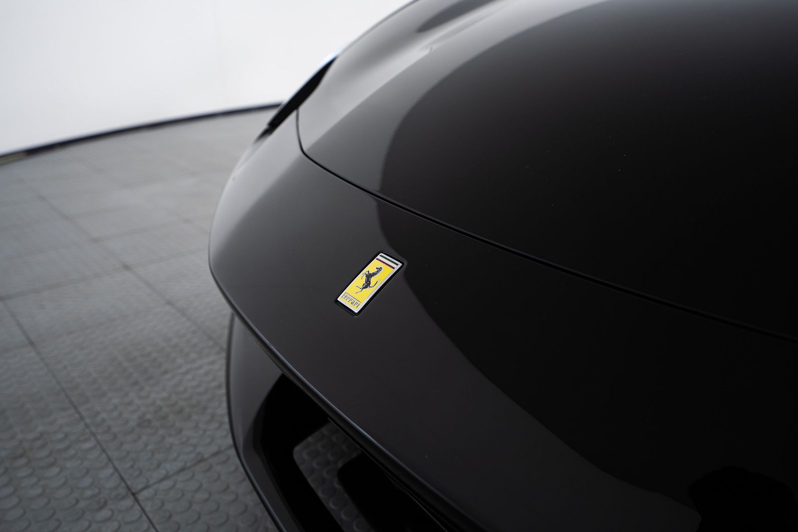 2024 Ferrari 296 GTS — full photo 12 of 45