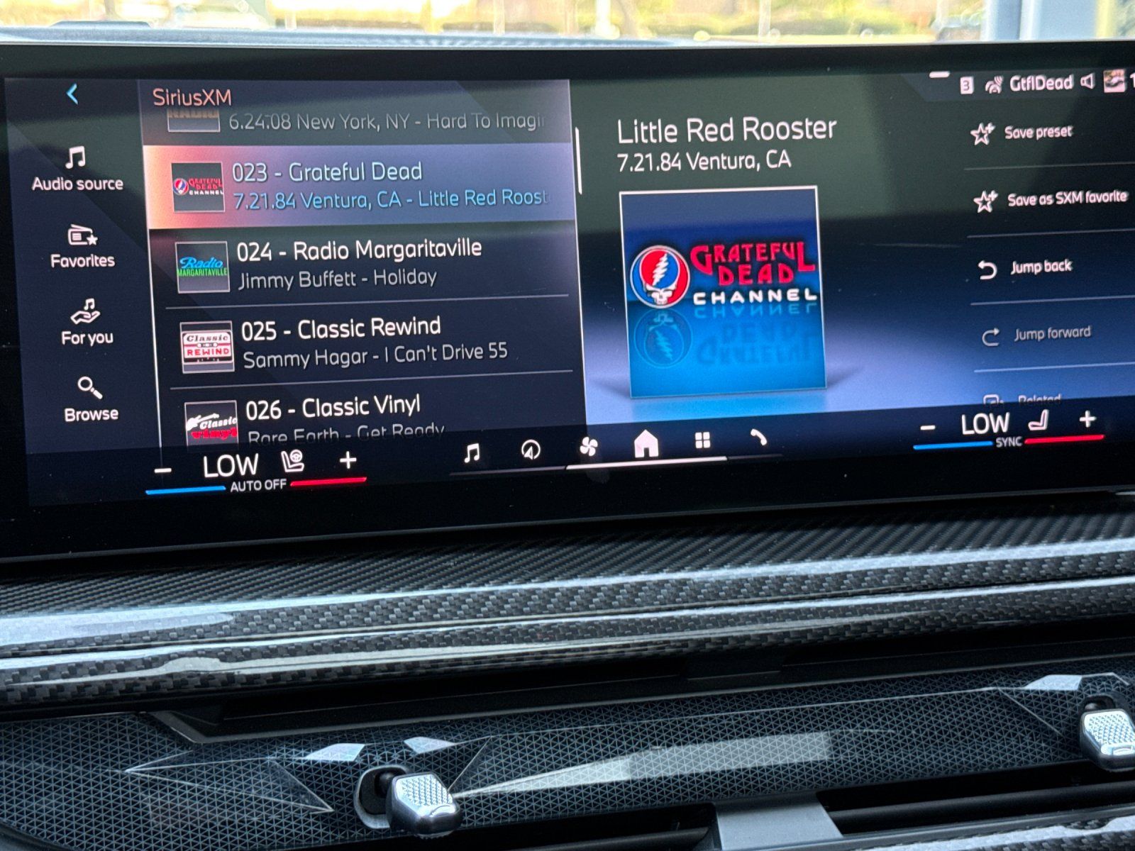 2024 BMW X6 xDrive40i — full photo 17 of 28