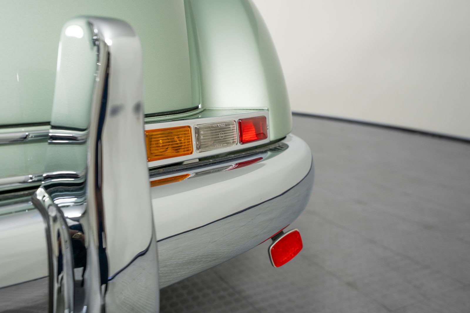 1953 Mercedes-Benz 300-Class — full photo 40 of 100