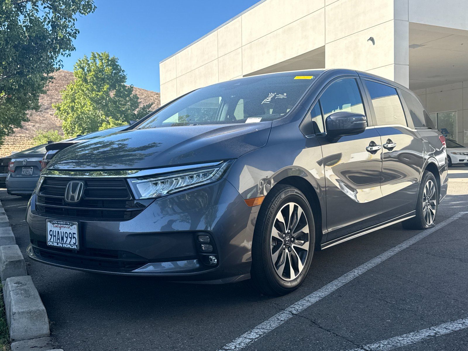 2023 Honda Odyssey EX-L — foto completa 2 de 3