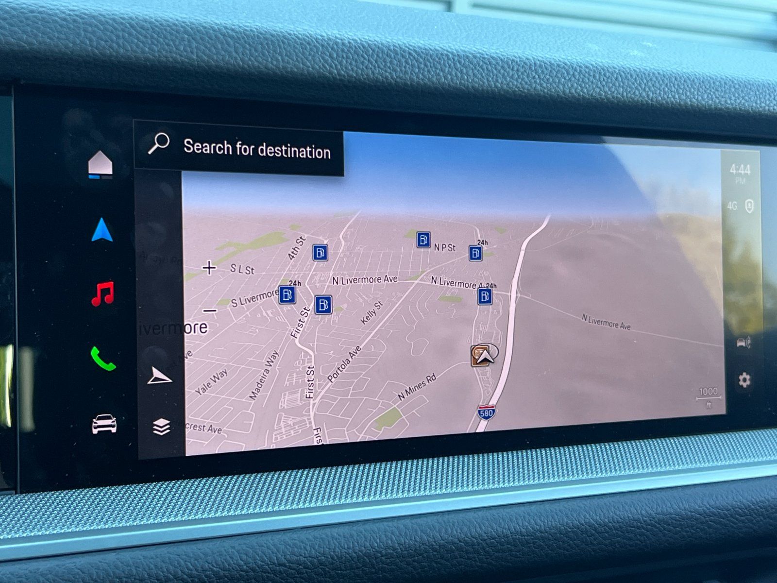 2026 Porsche Cayenne S — full photo 19 of 29