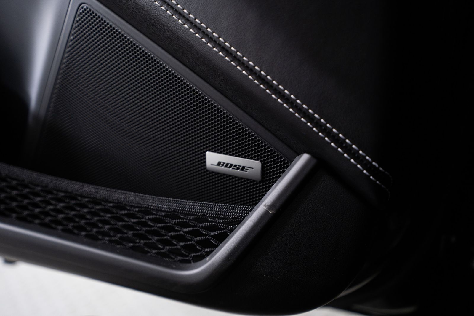 2026 Porsche 911 GT3 — full photo 25 of 42