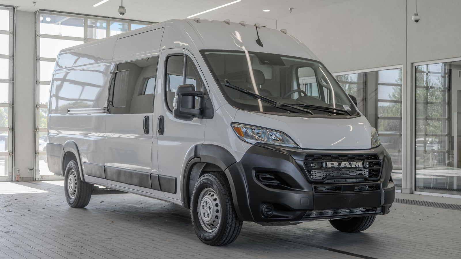 2024 Ram ProMaster 3500 High Roof — full photo 21 of 36