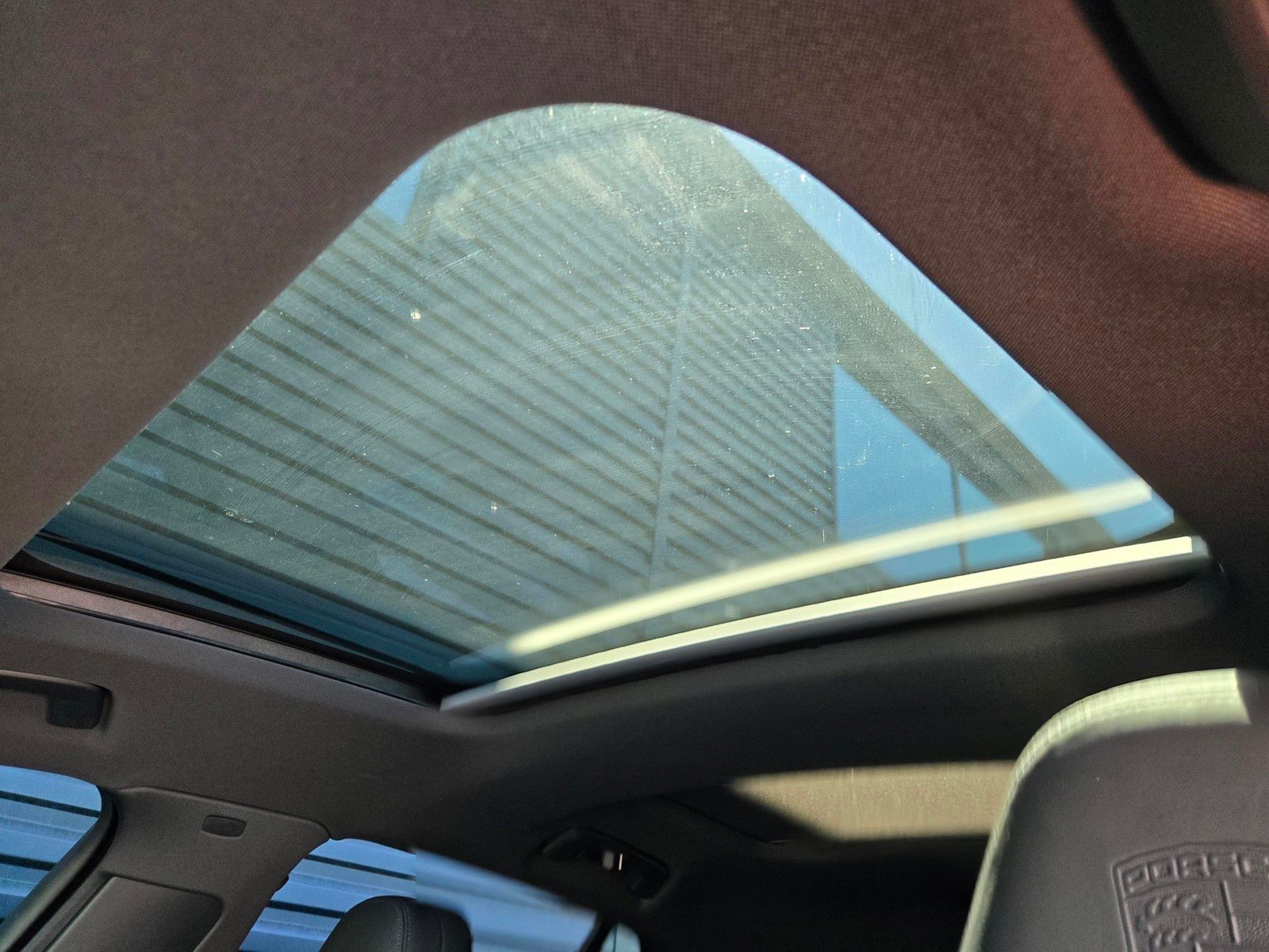 2023 Porsche Panamera 4 Platinum Edition — foto completa 20 de 27