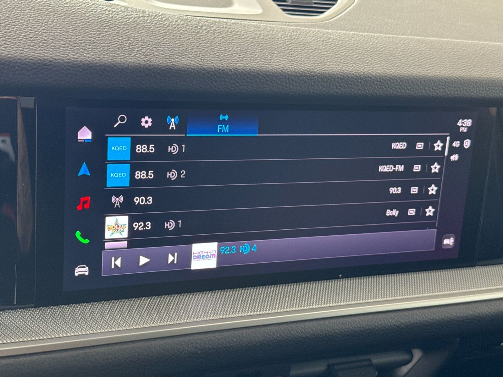 2026 Porsche Cayenne S — full photo 18 of 29