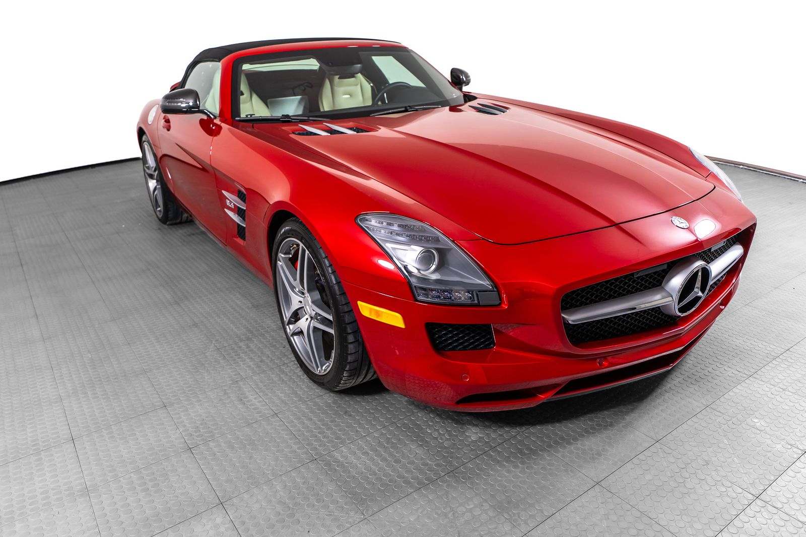 2012 Mercedes-Benz SLS AMG® — full photo 57 of 58