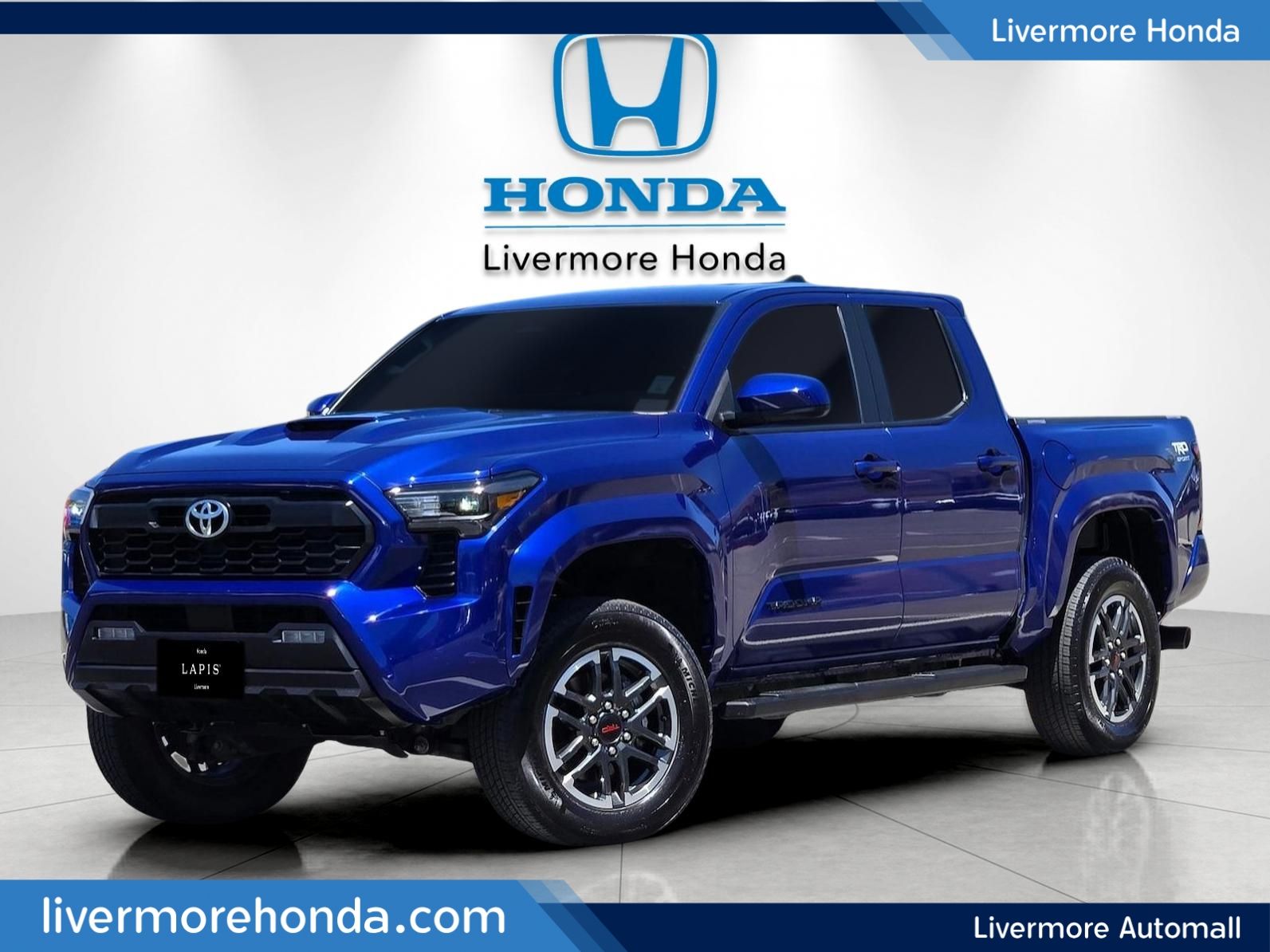 2025 Toyota Tacoma TRD Sport — foto completa 1 de 28