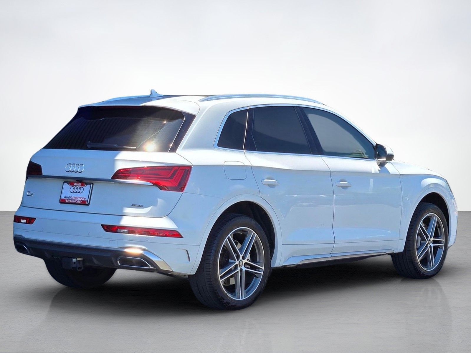 2023 Audi Q5 e 55 Premium Plus — full photo 6 of 45