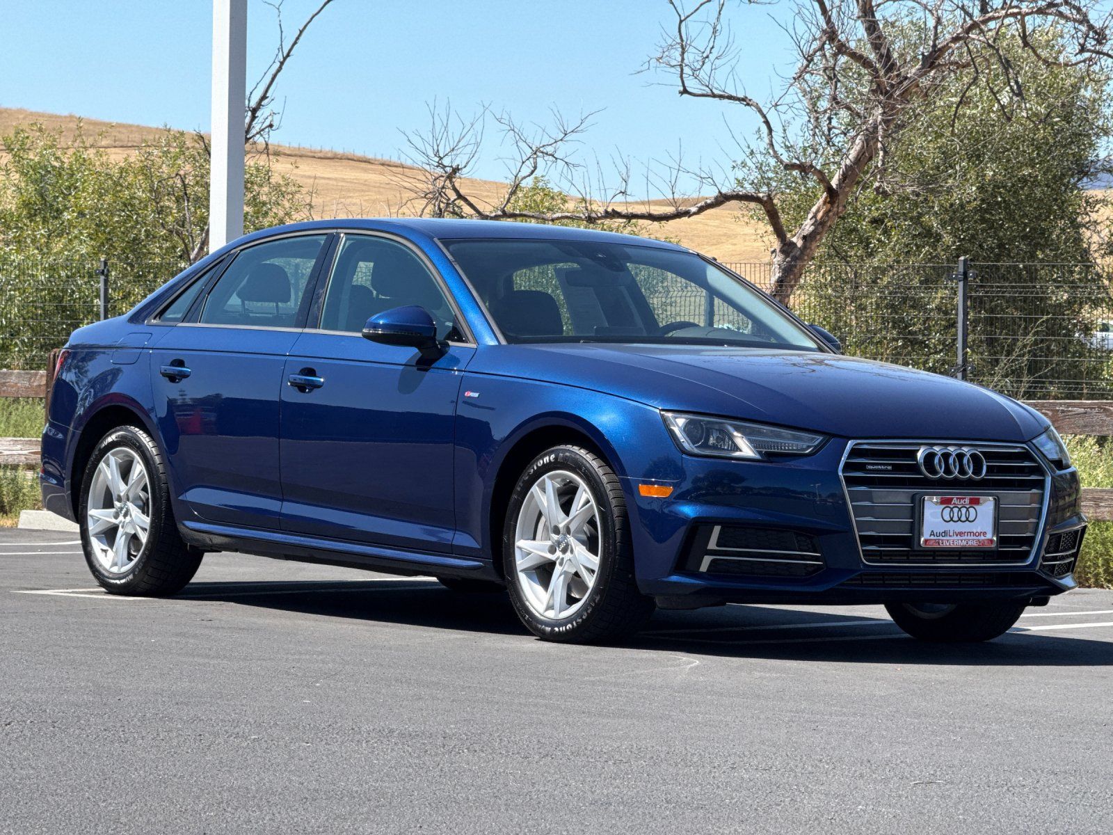 2018 Audi A4 2.0T Premium — foto completa 7 de 26