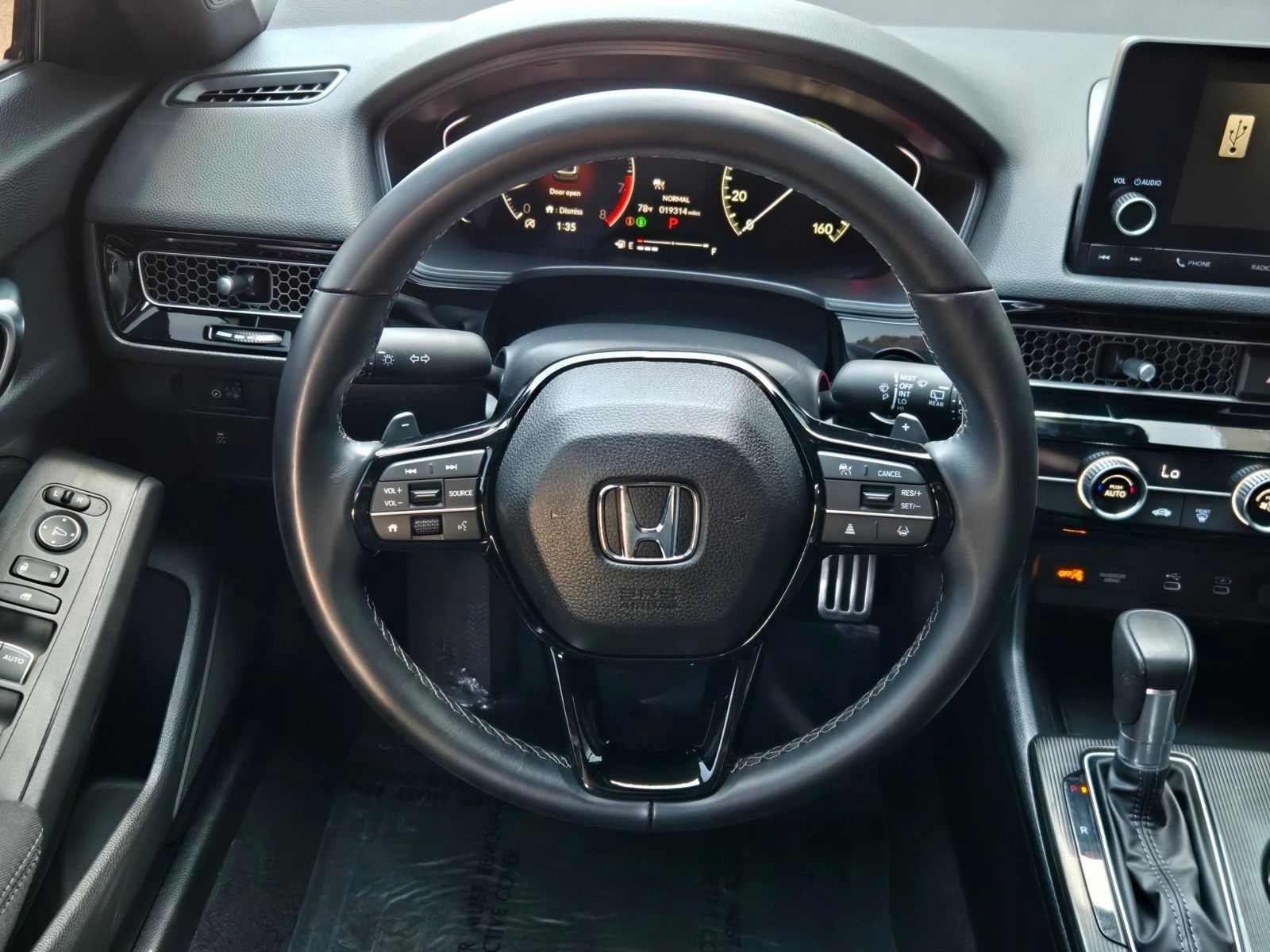 2025 Honda Civic Sport — full photo 14 of 28