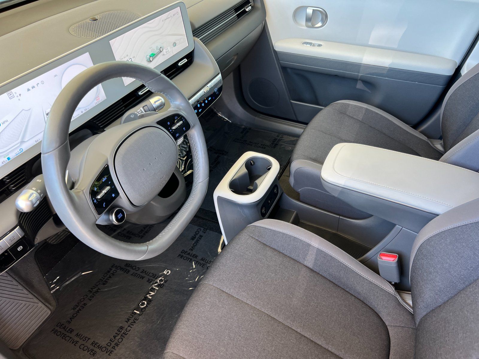 2024 Hyundai IONIQ 5 SEL — full photo 10 of 29