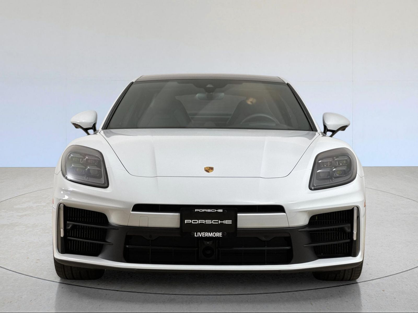 2026 Porsche Panamera E-Hybrid 4 — full photo 11 of 30