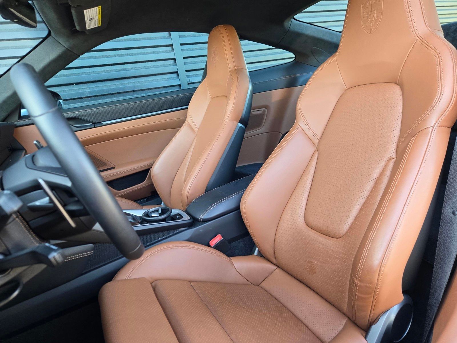 2023 Porsche 911 GT3 — full photo 5 of 27