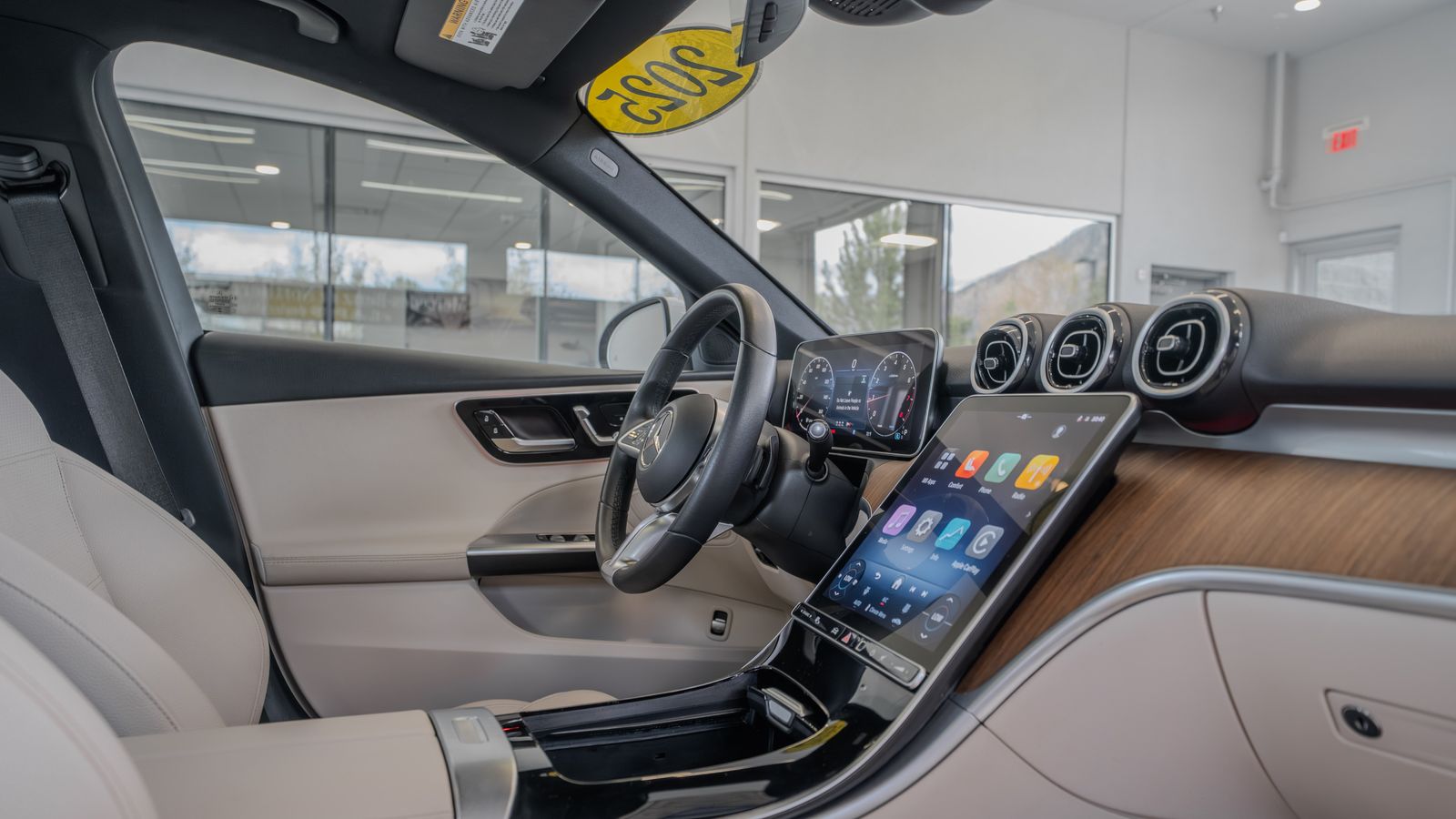 2025 Mercedes-Benz C-Class C 300 — full photo 18 of 35