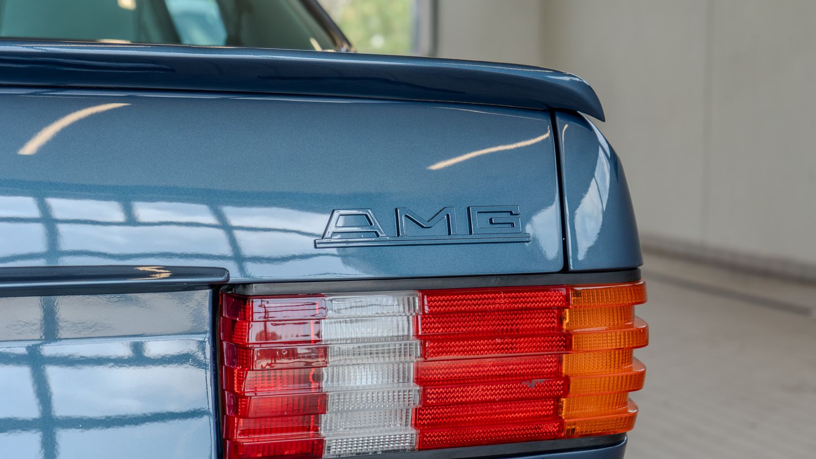1984 Mercedes 500 SEL — full photo 23 of 46