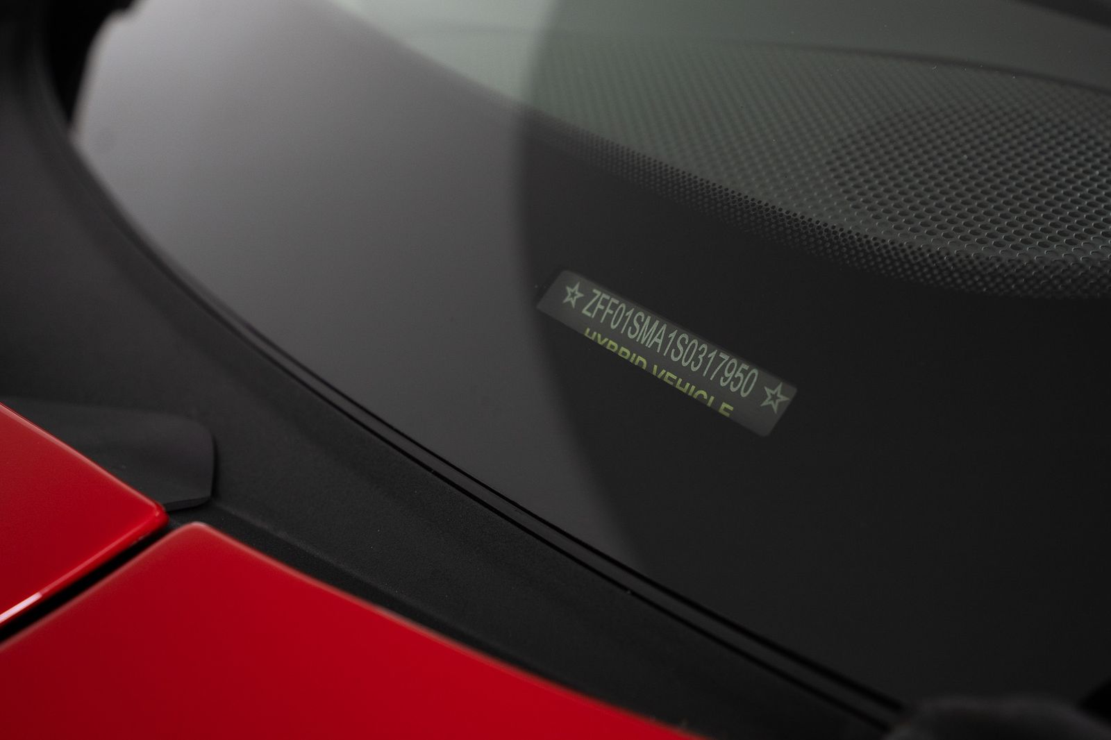 2025 Ferrari 296 GTS — foto completa 16 de 43
