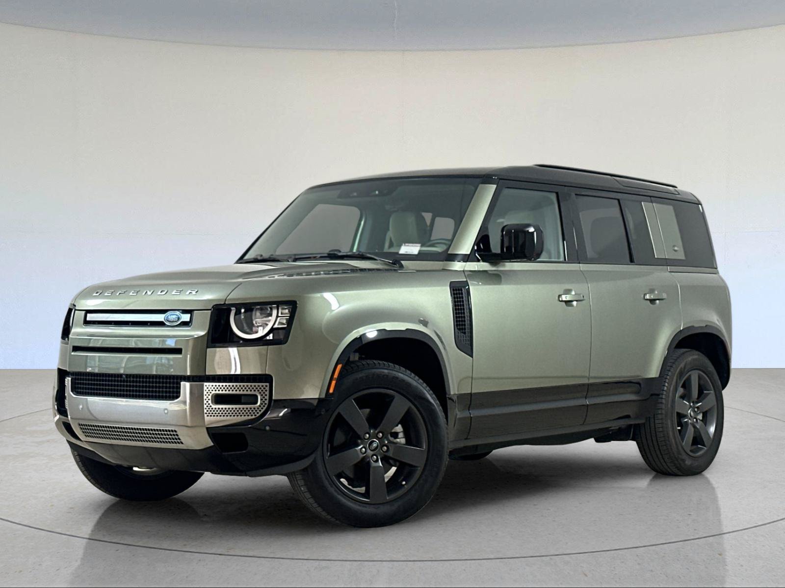 2023 Land Rover Defender 110 S — foto 1 de 27