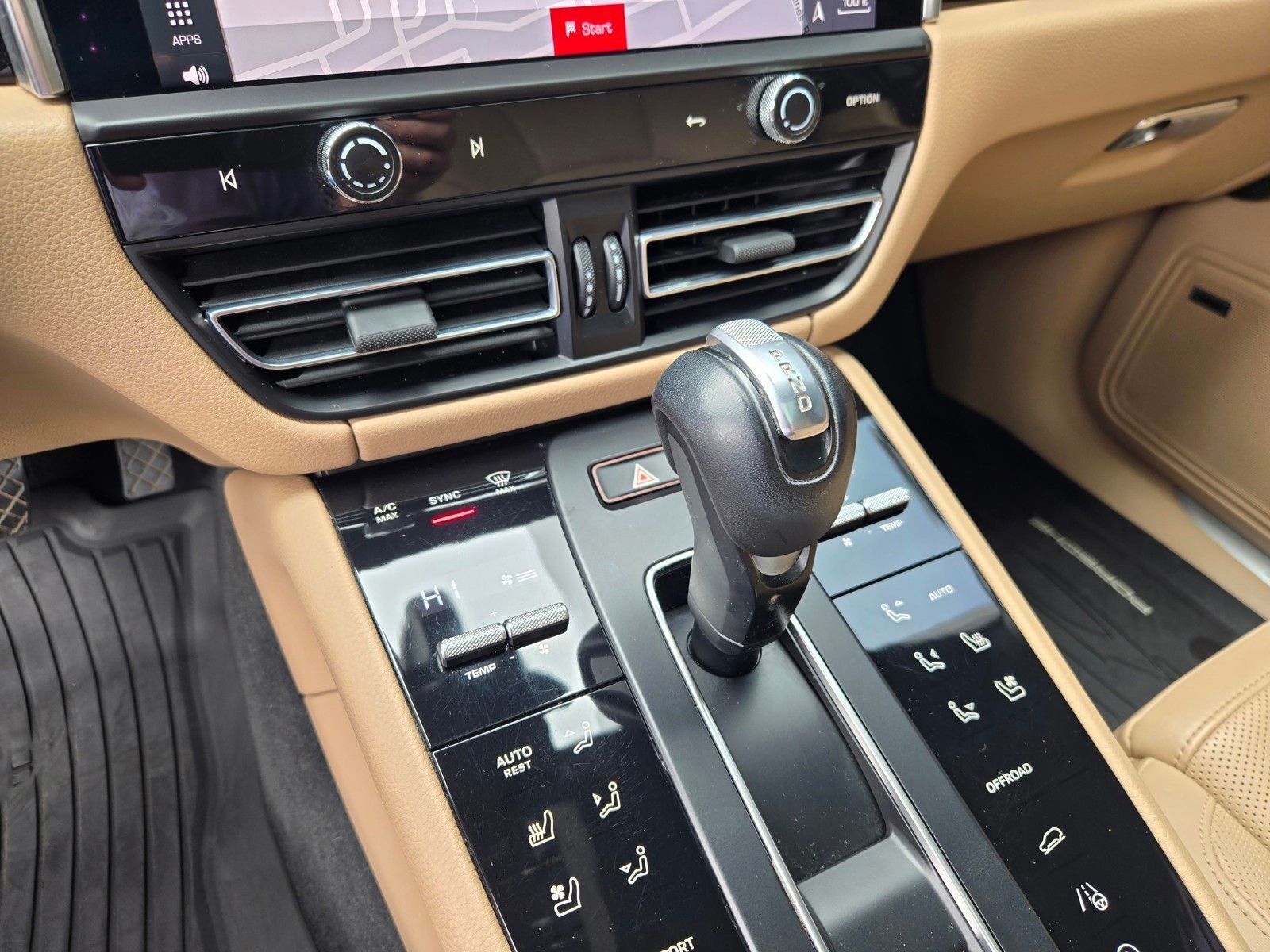 2024 Porsche Macan S — foto completa 22 de 27