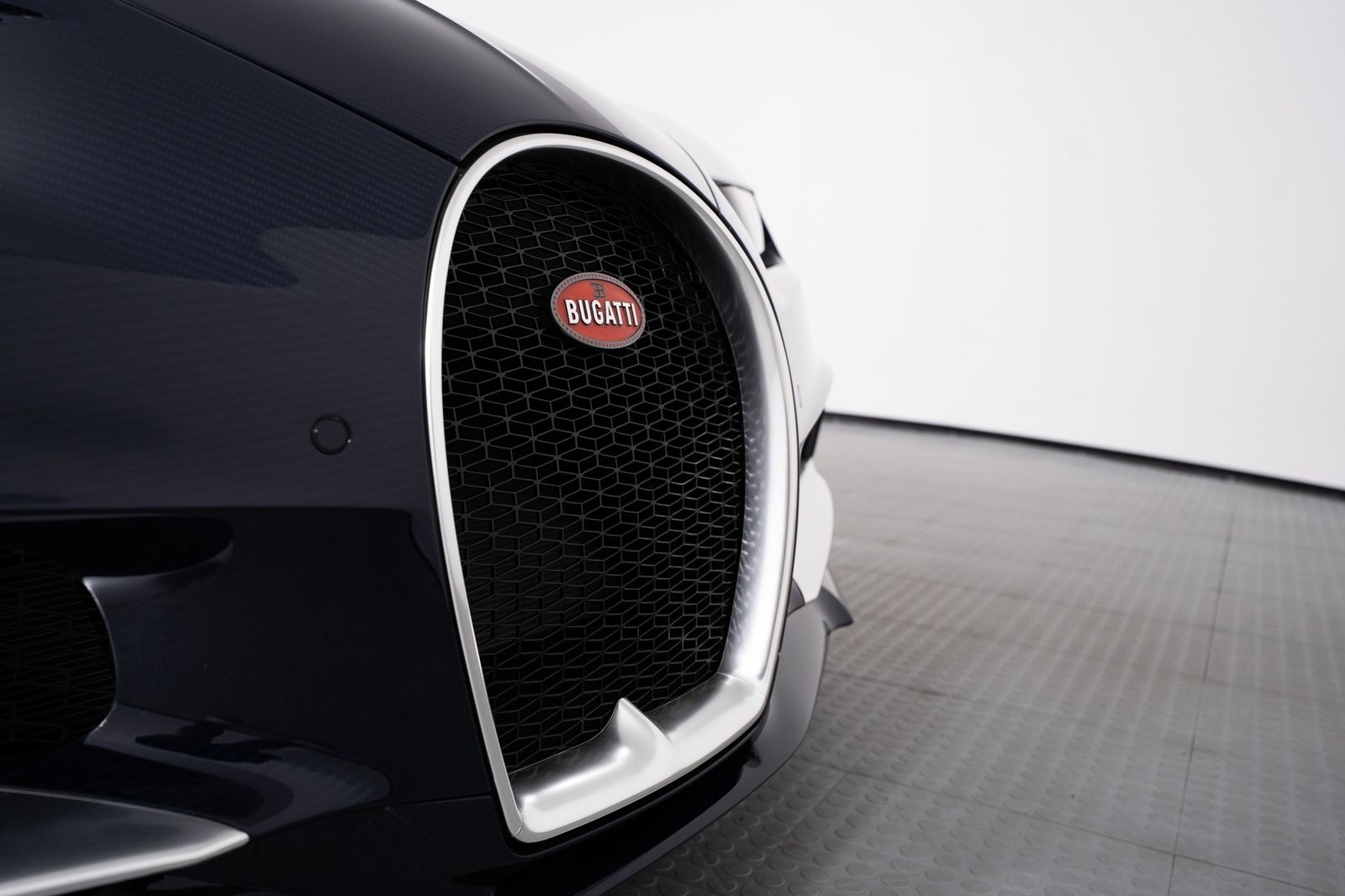 2018 Bugatti Chiron — full photo 17 of 86