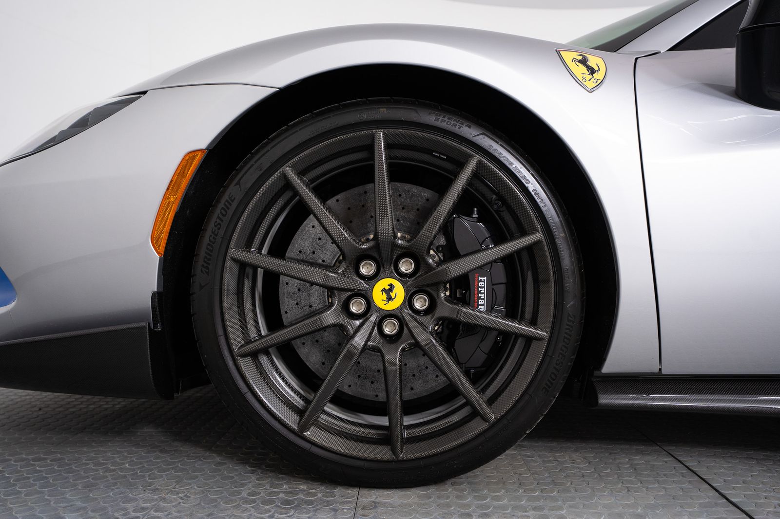 2023 Ferrari 296 GTS — full photo 10 of 51