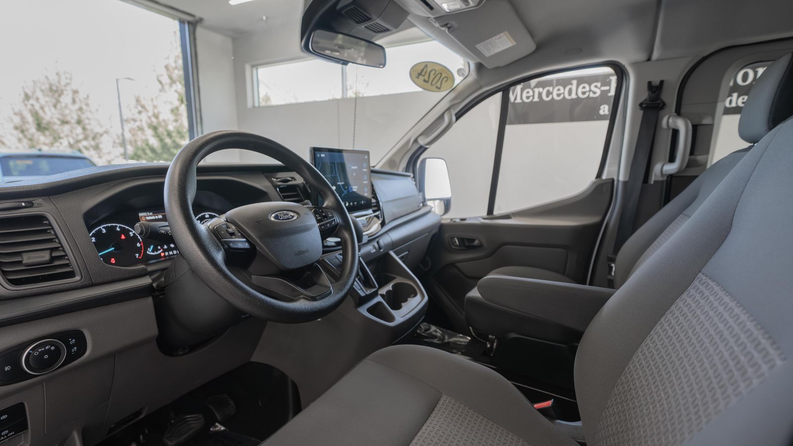 2024 Ford Transit-350 XLT — foto completa 6 de 34