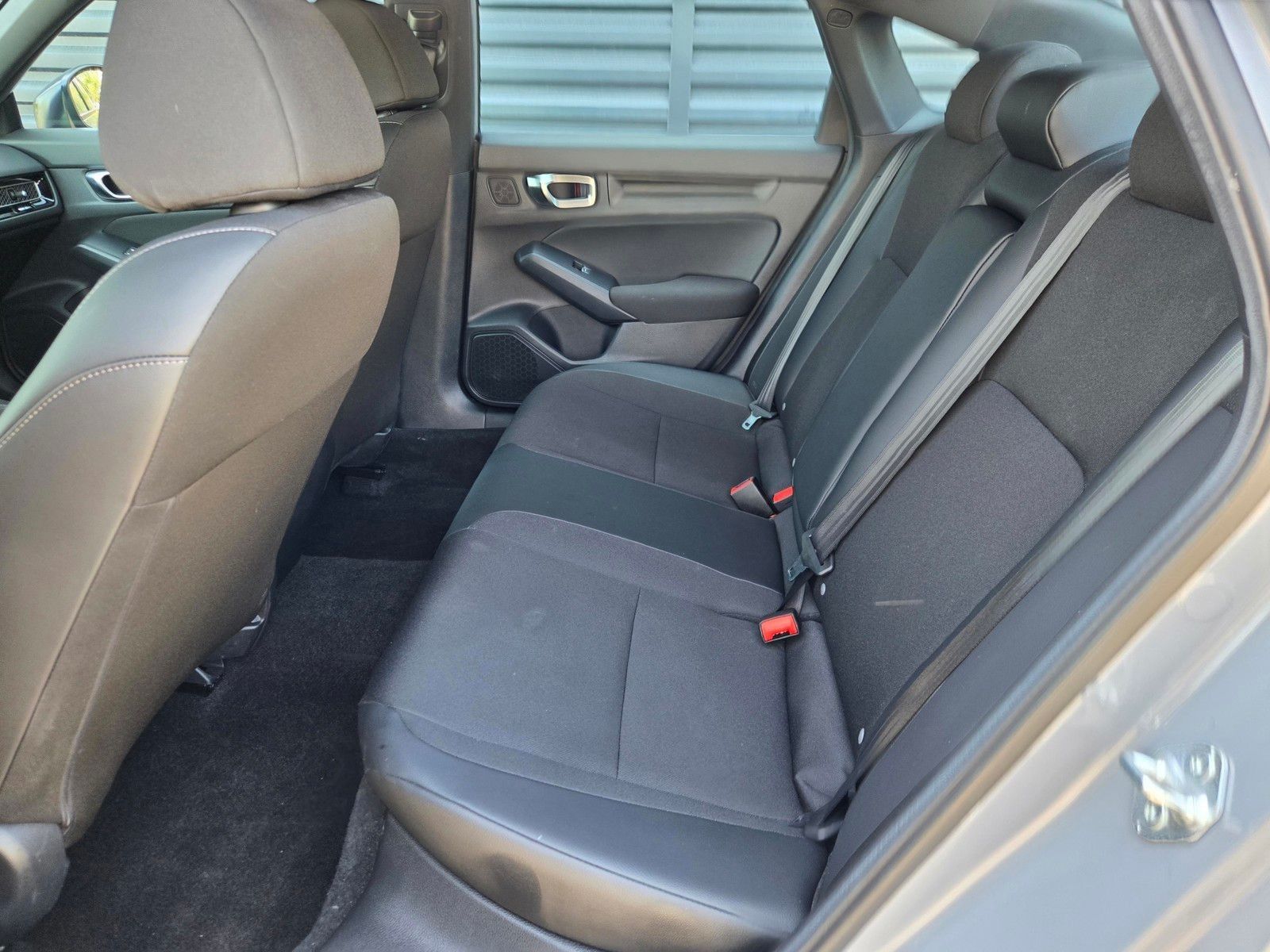 2026 Honda Civic Sport — foto completa 11 de 28