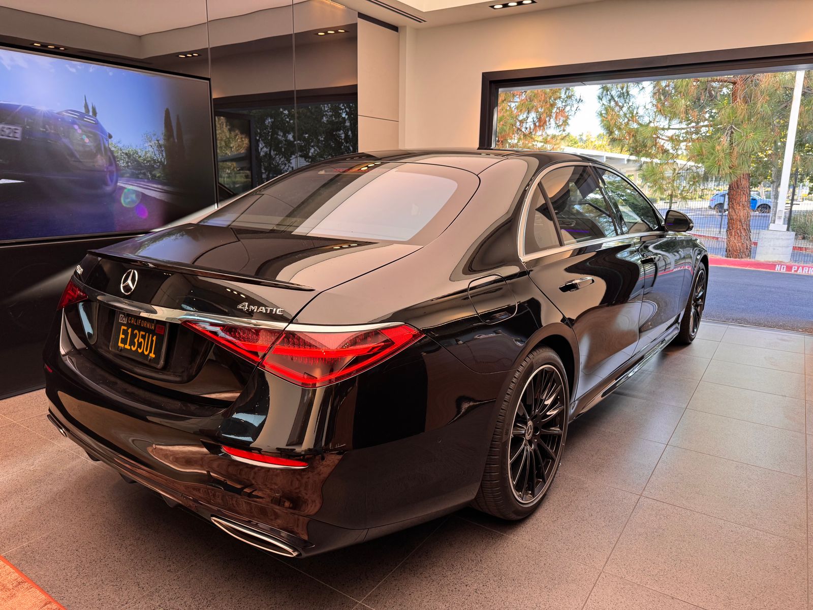 2022 Mercedes-Benz S-Class S 500 — foto completa 4 de 9