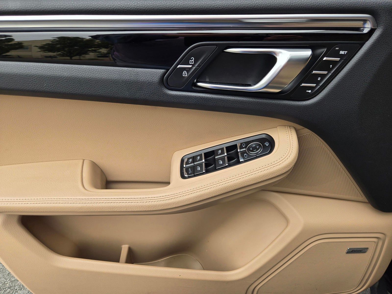 2024 Porsche Macan S — foto completa 19 de 27