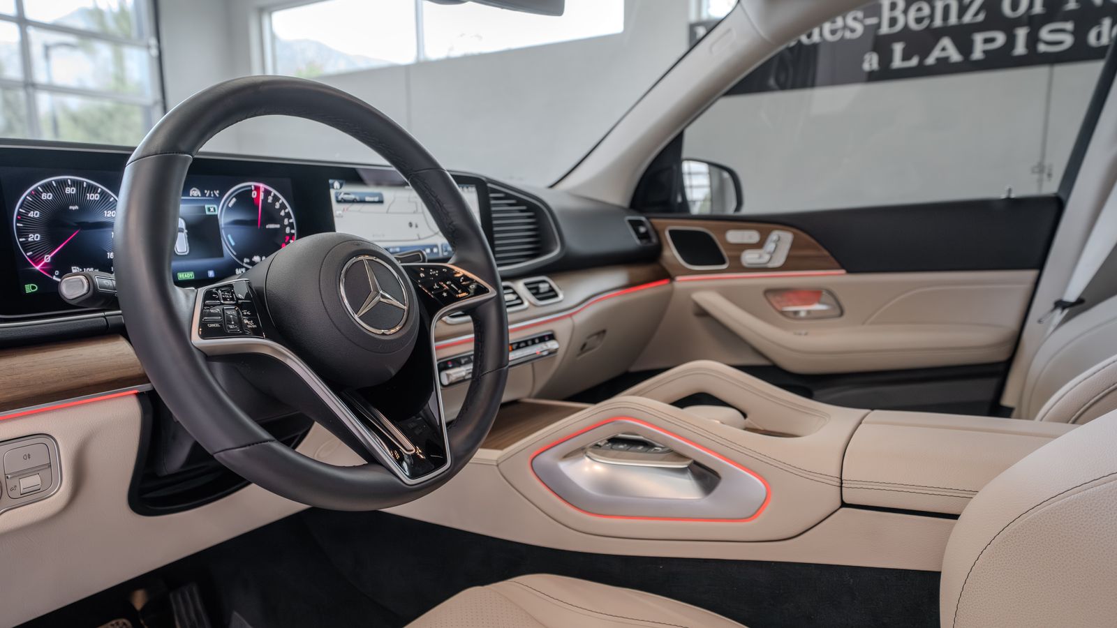 2025 Mercedes-Benz GLE GLE 450e — full photo 6 of 34