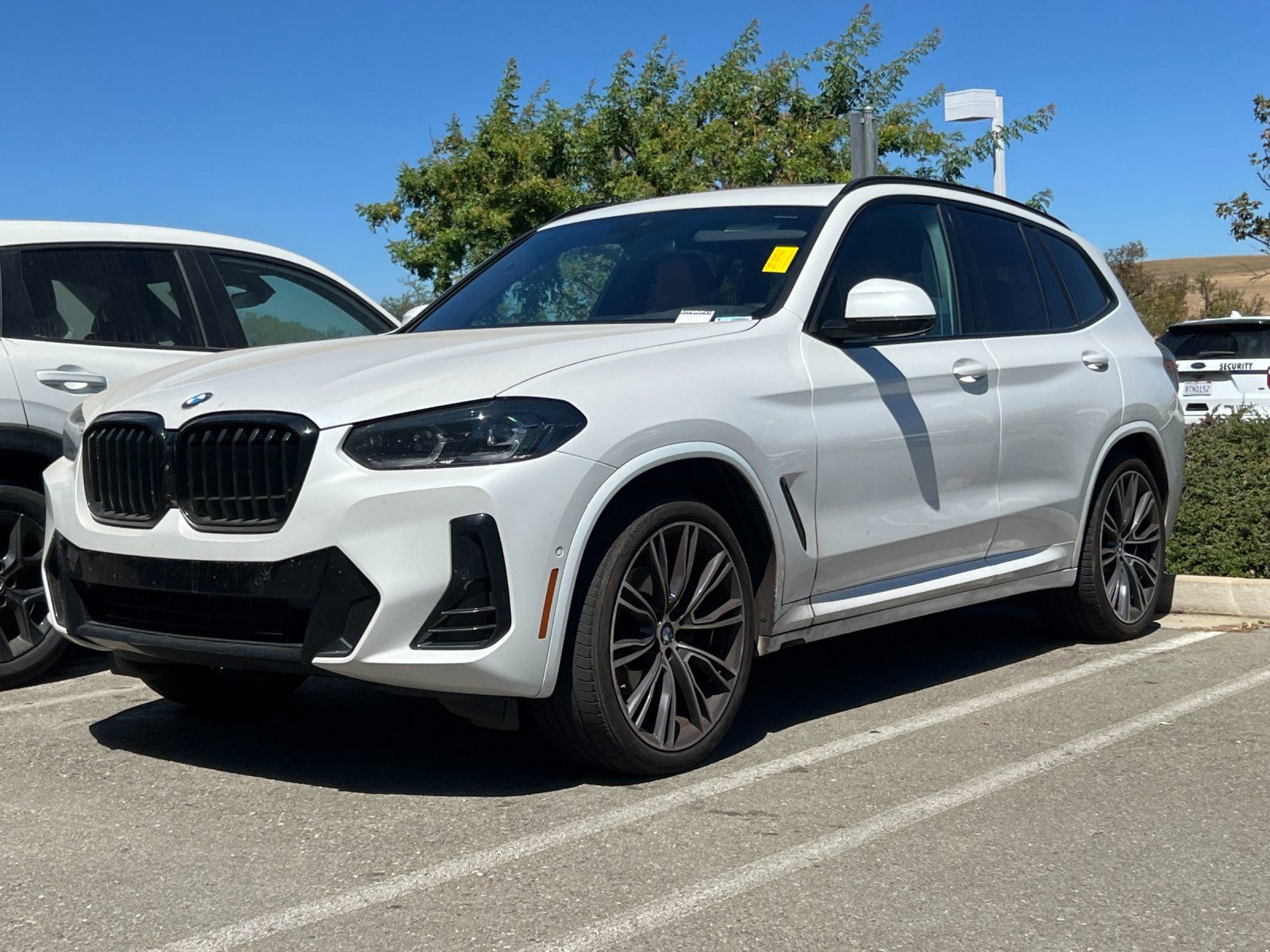 2023 BMW X3 xDrive30i — foto completa 2 de 3