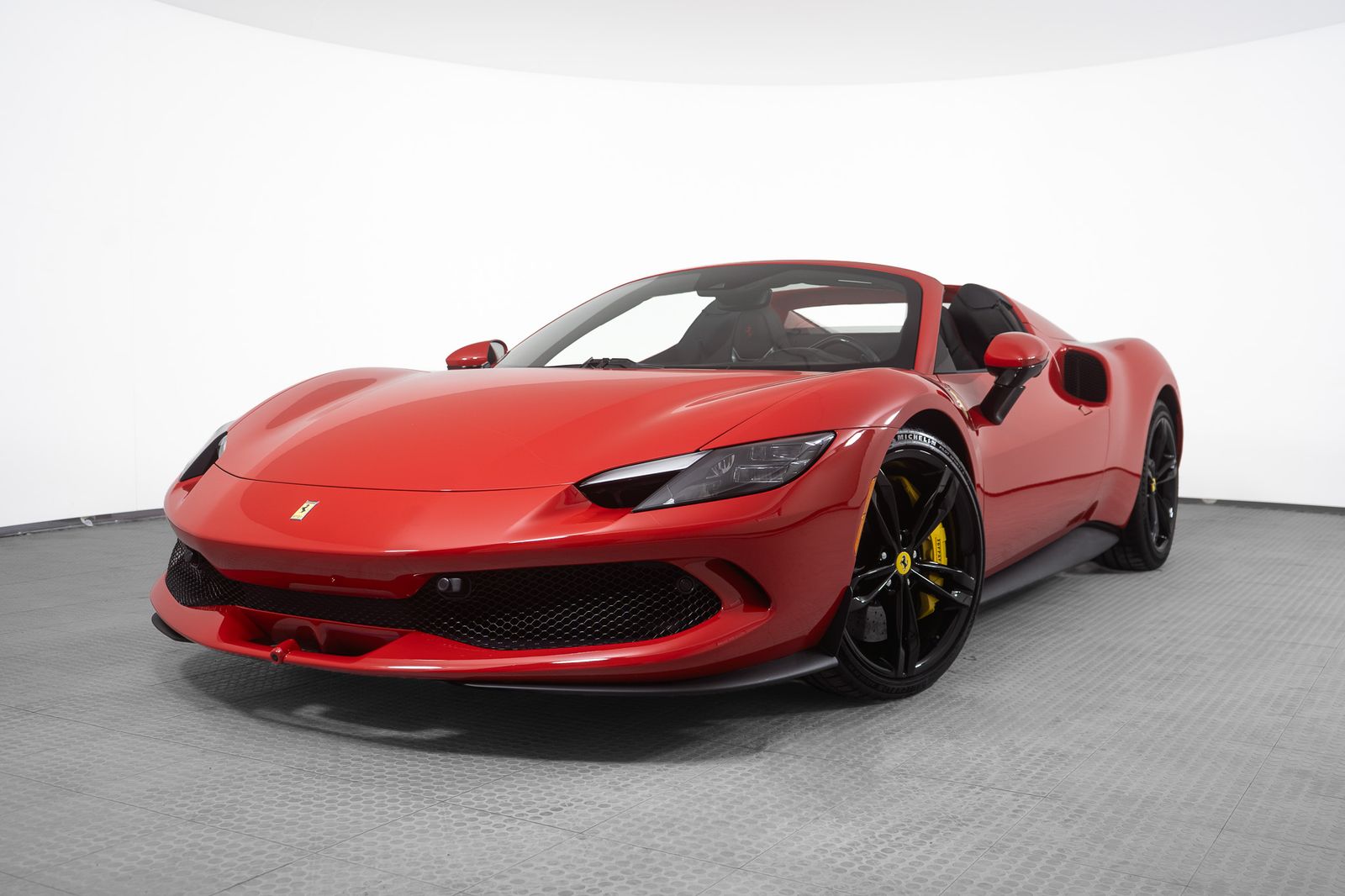 2025 Ferrari 296 GTS — full photo 1 of 43