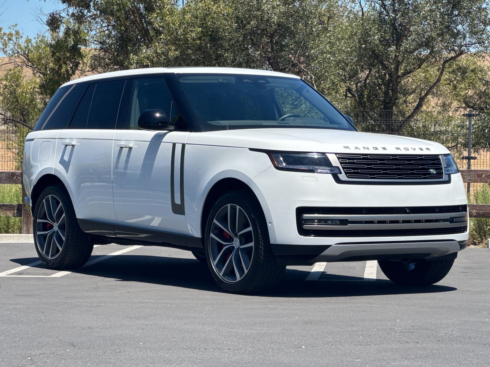 2025 Land Rover Range Rover SE — foto completa 7 de 29