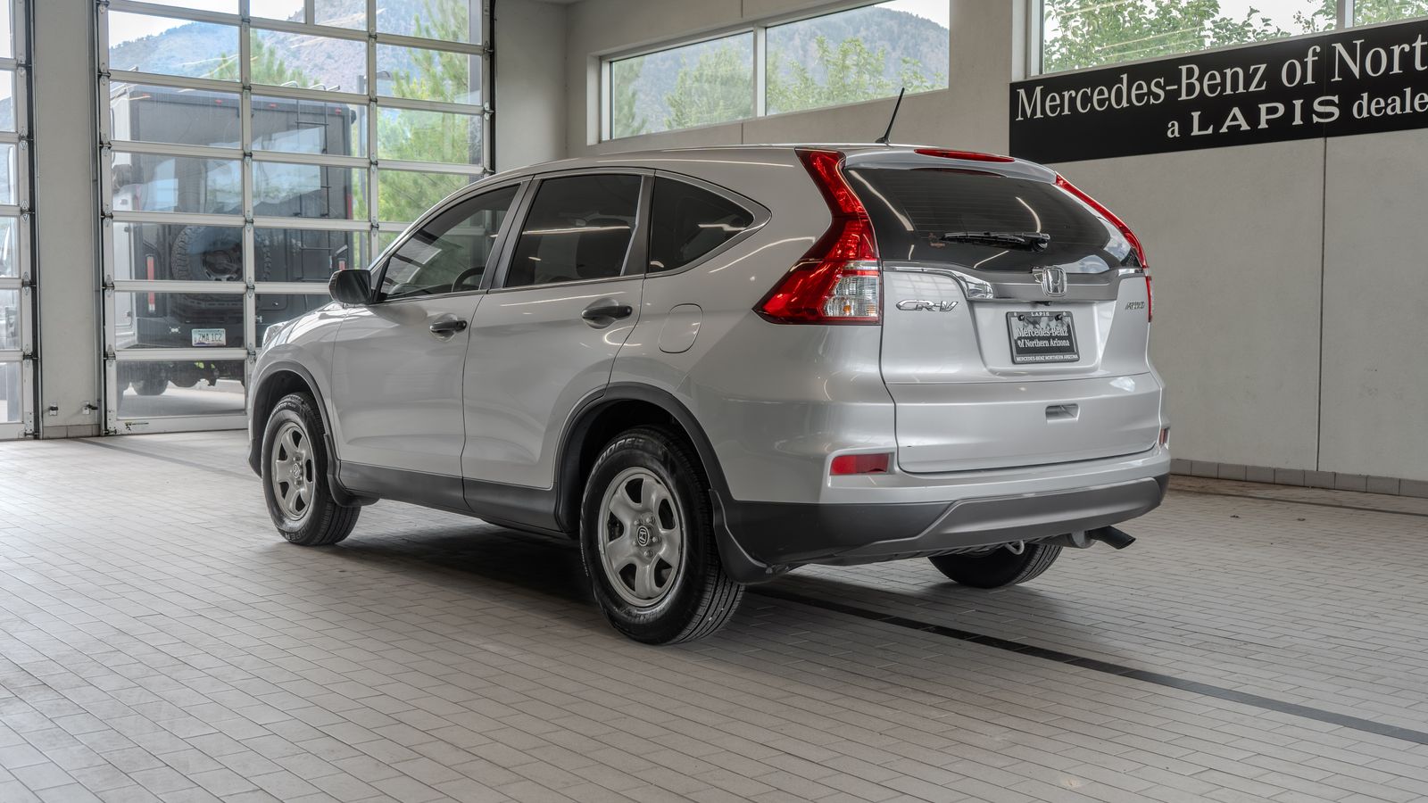 2016 Honda CR-V LX — foto completa 12 de 31