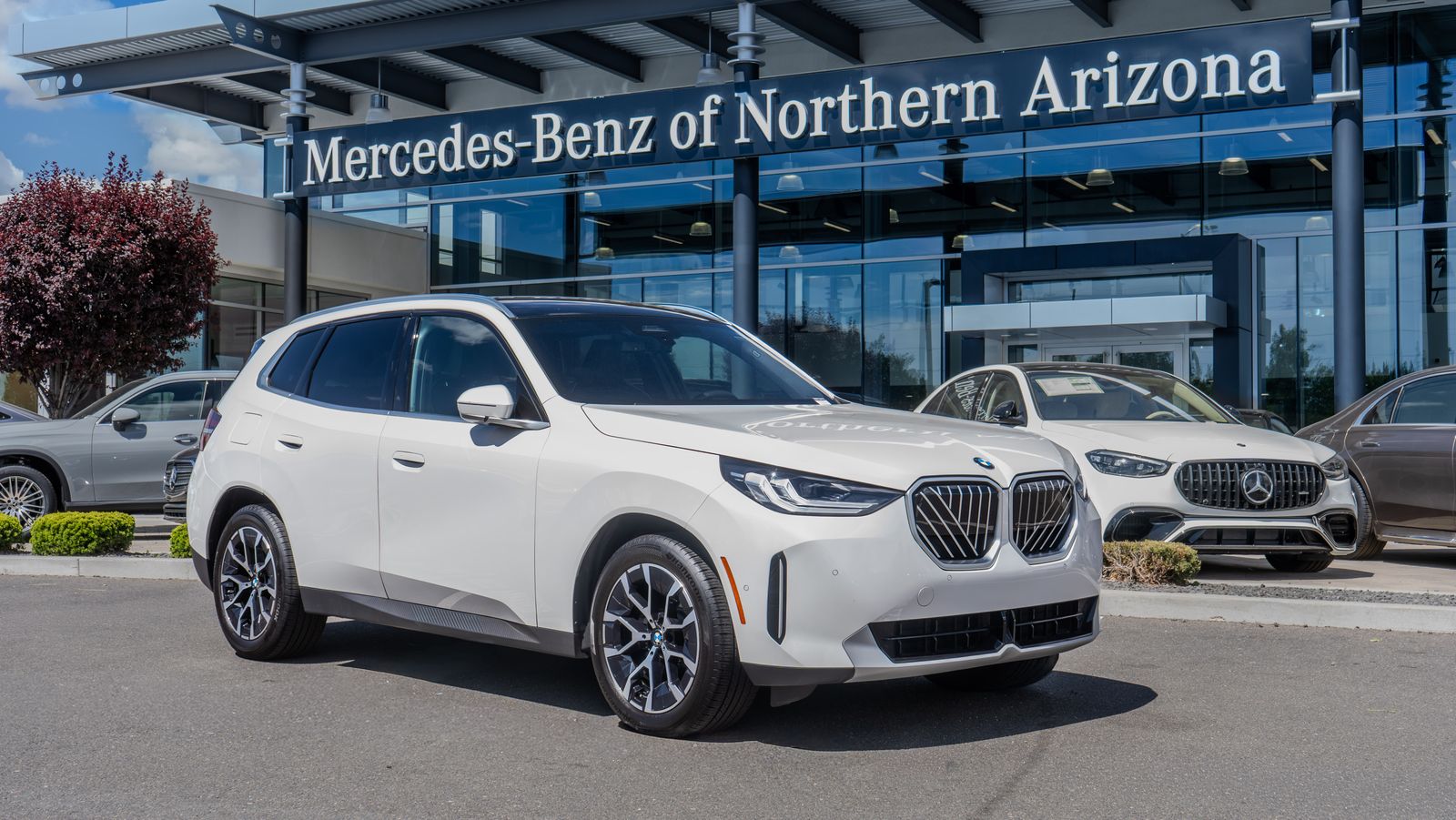 2025 BMW X3 30 xDrive — full photo 1 of 35