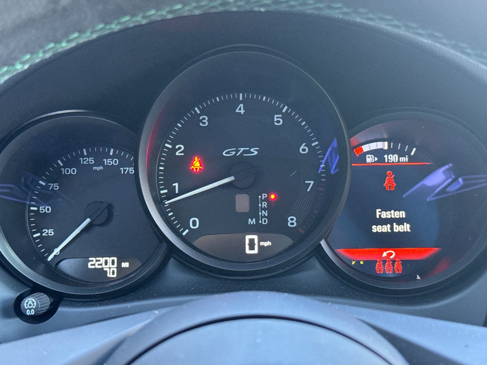 2026 Porsche Macan GTS — foto completa 26 de 30