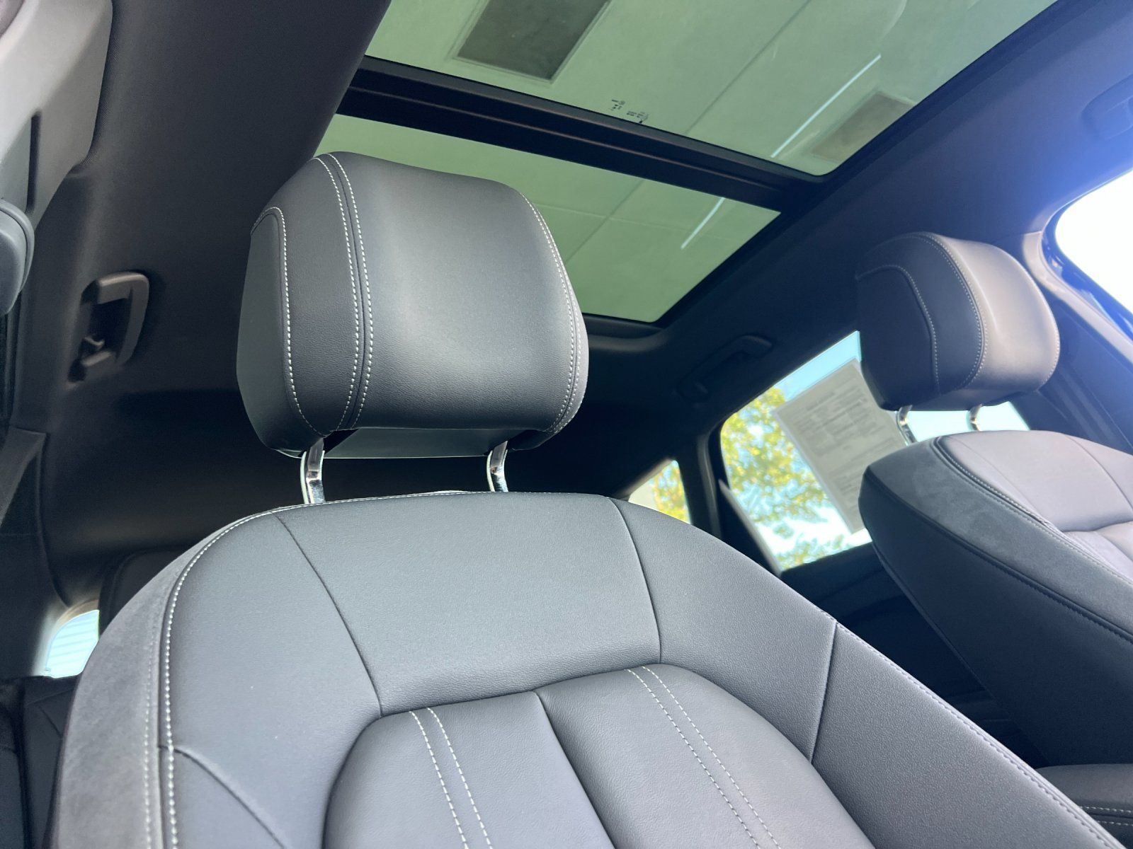 2023 Audi Q4 e-tron Premium Plus — full photo 17 of 29