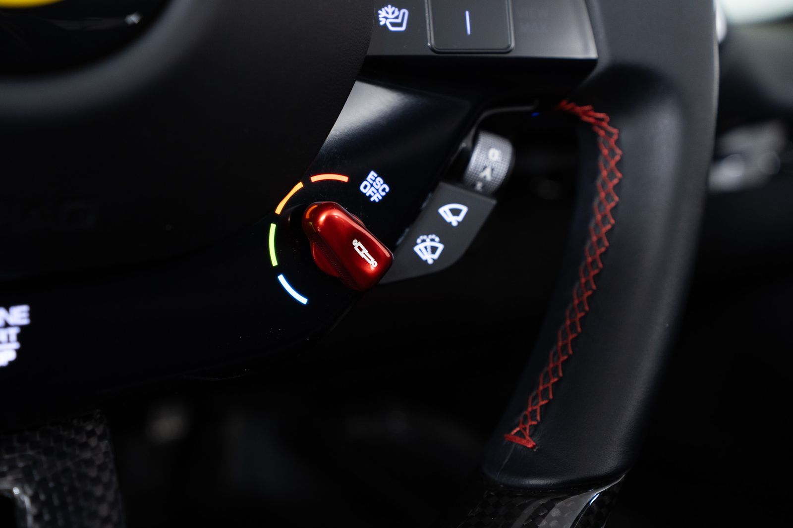 2024 Ferrari 296 GTS — full photo 33 of 45
