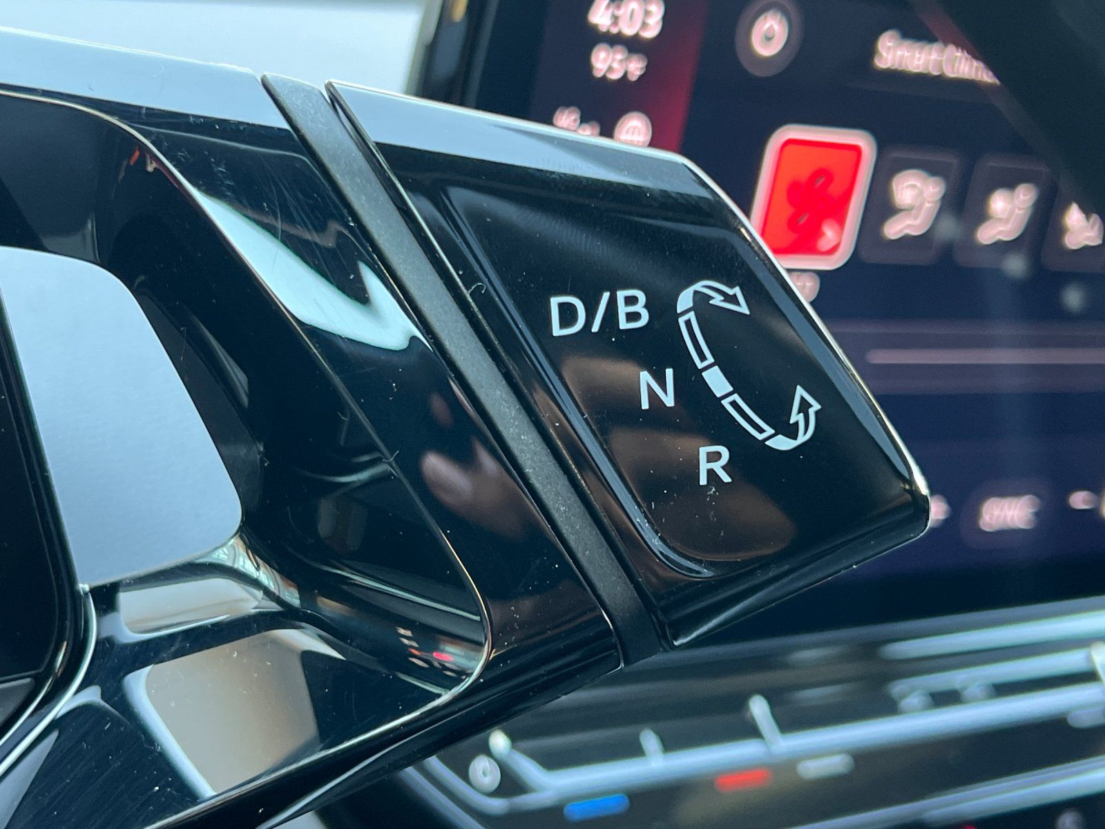 2023 Volkswagen ID.4 S — full photo 22 of 29