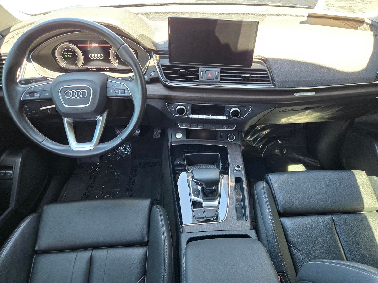 2023 Audi Q5 e 55 Premium — full photo 12 of 45