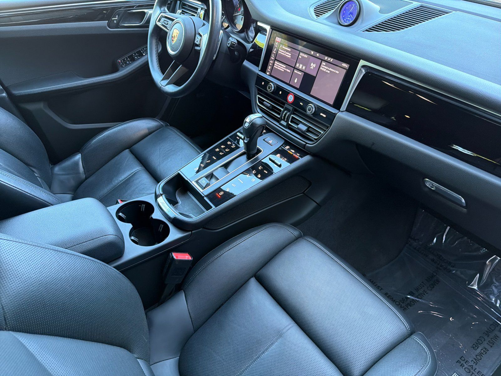 2024 Porsche Macan S — foto completa 17 de 28