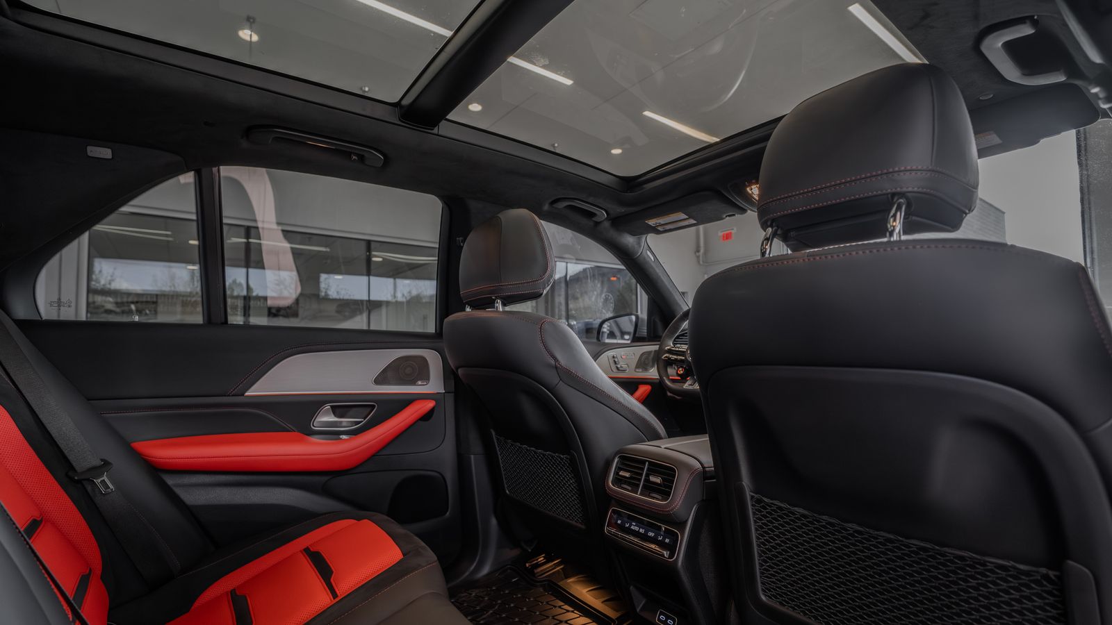 2024 Mercedes-Benz GLE GLE 63 S AMG® — full photo 28 of 35