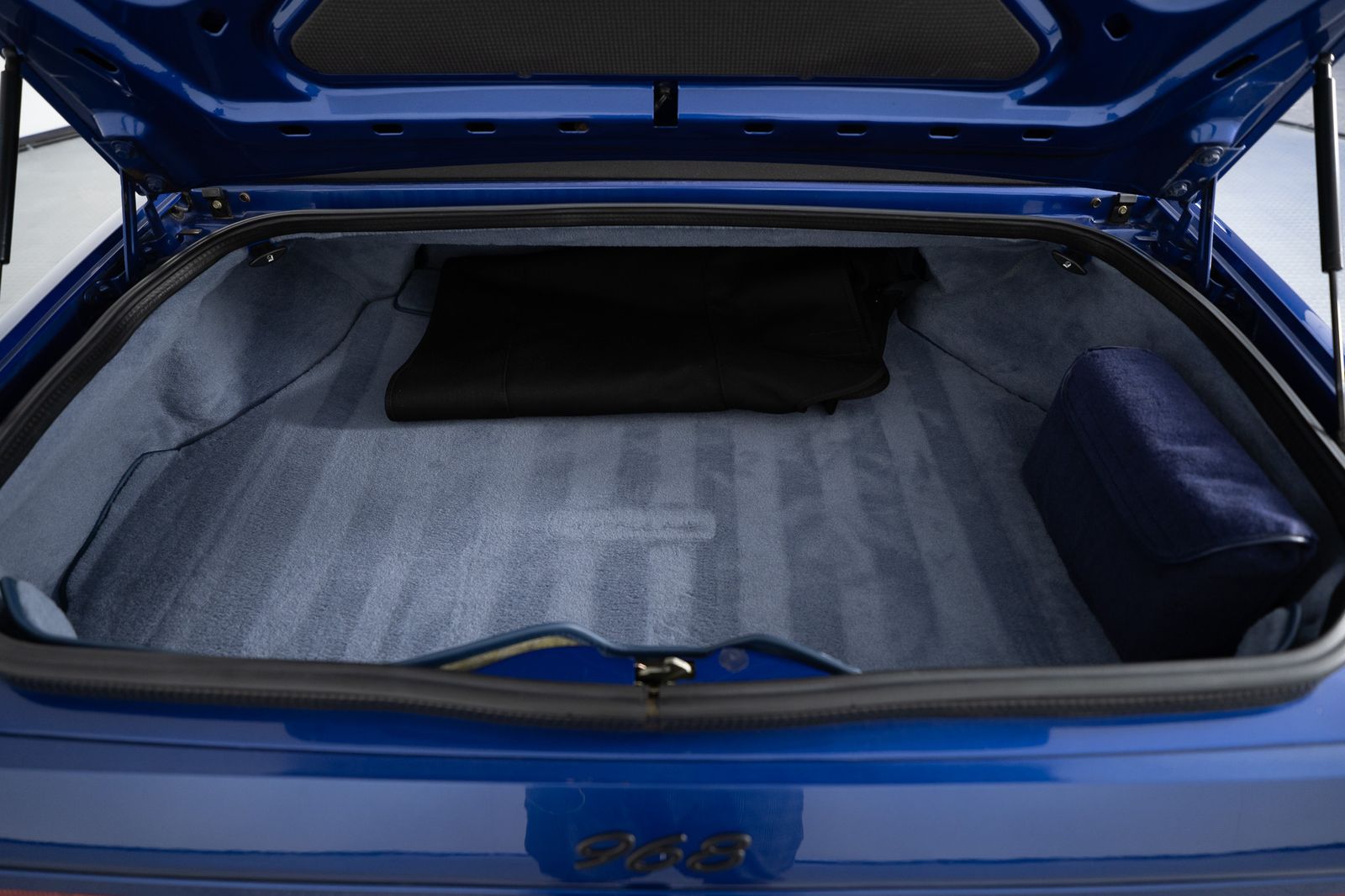 1992 Porsche 968 — full photo 53 of 57