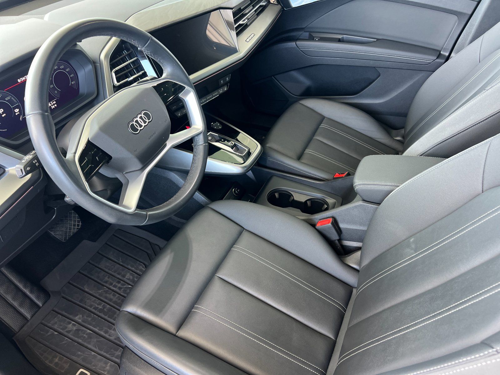 2023 Audi Q4 e-tron Premium Plus — full photo 10 of 29
