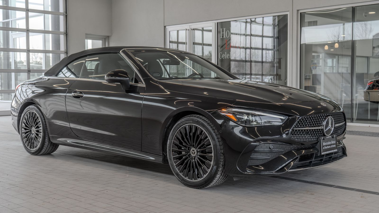 2025 Mercedes-Benz CLE CLE 300 — full photo 36 of 37
