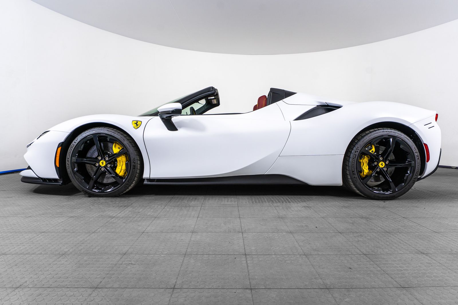 2024 Ferrari SF90 Spider — foto completa 3 de 51