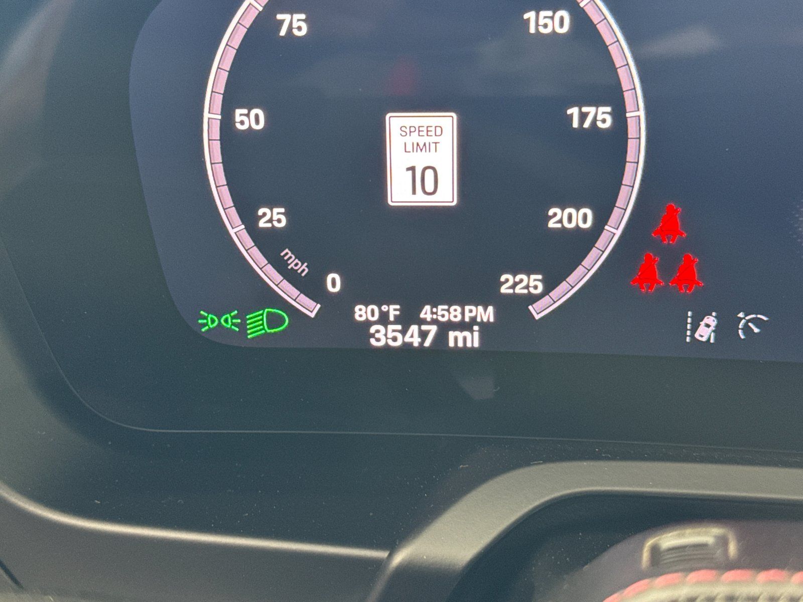 2025 Porsche 911 Carrera 4 GTS — full photo 25 of 28