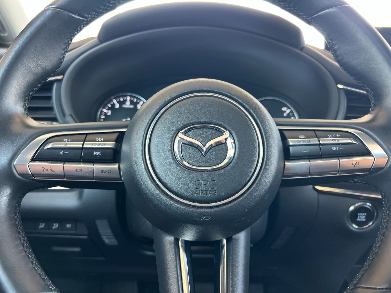 2021 Mazda CX-30 Turbo — full photo 23 of 28